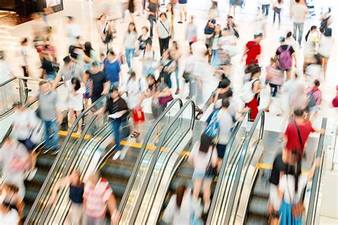 The Bandwagon Effect: 5 Ways to Use the Power of the Crowd to .